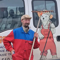 MIRGRÓD: Ogrodnik Brodnica, Osiek, Rypin, Golub Dobrzyń, Lidzbark MIRGRÓD Tworzy Ogrody, które żyją. 43 Mirgród - Krzysztof Kopeć, Prace ziemne