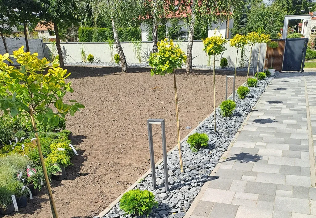 MIRGRÓD: Ogrodnik Brodnica, Osiek, Rypin, Golub Dobrzyń, Lidzbark MIRGRÓD Tworzy Ogrody, które żyją. 18 RealizacjeArtboard 15