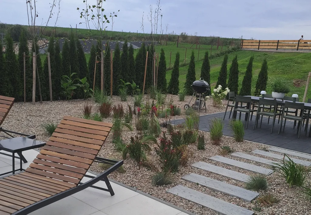 MIRGRÓD: Ogrodnik Brodnica, Osiek, Rypin, Golub Dobrzyń, Lidzbark MIRGRÓD Tworzy Ogrody, które żyją. 19 RealizacjeArtboard 16